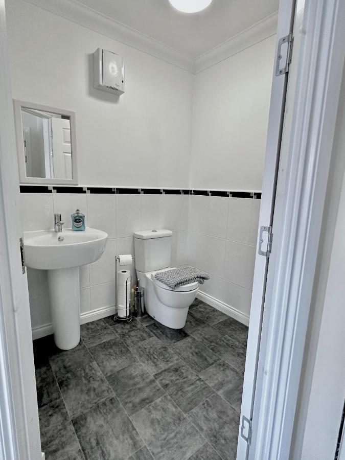 Riverview Apartment 2 Bed, 2 Bath, Free Parking / Wifi Ίνβερνες Εξωτερικό φωτογραφία
